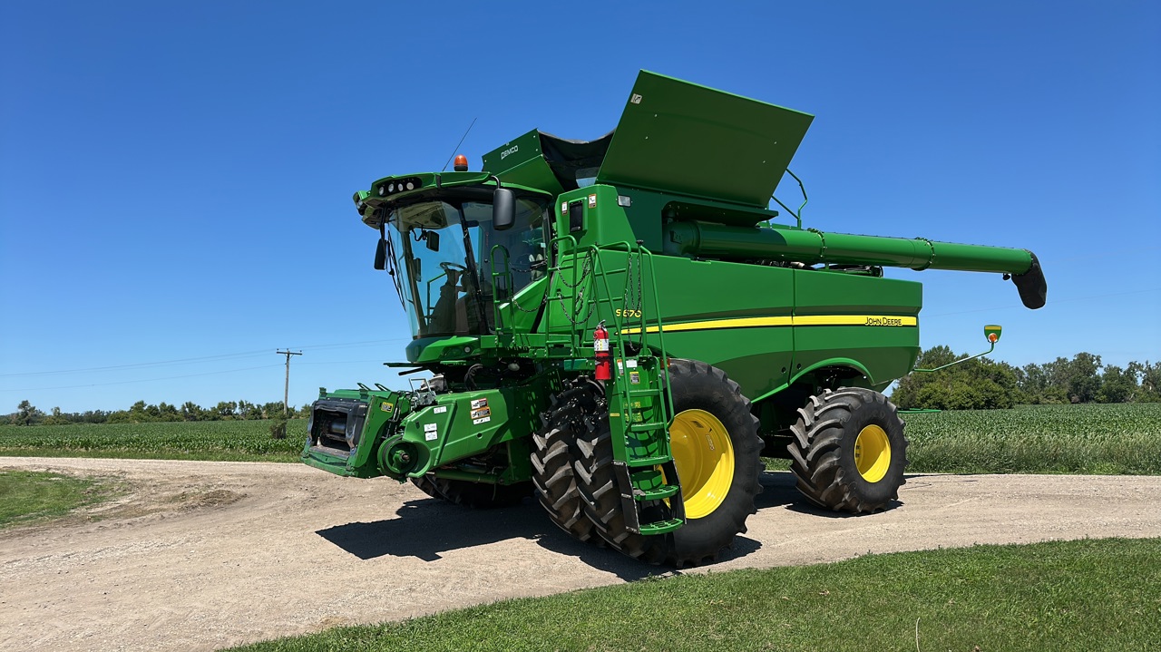 2014 Case IH Magnum 240 CVT